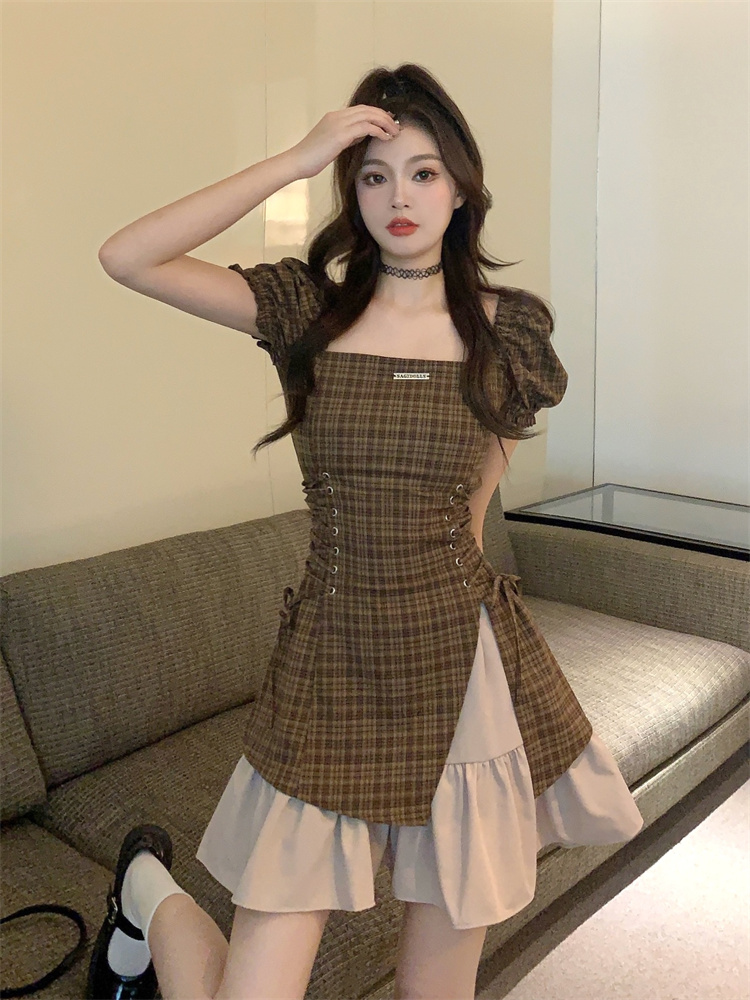 1711626978317_375576.jpg 2026 Sweet Cool Pure Desire Brown Plaid Slim High Waist Dress Summer New