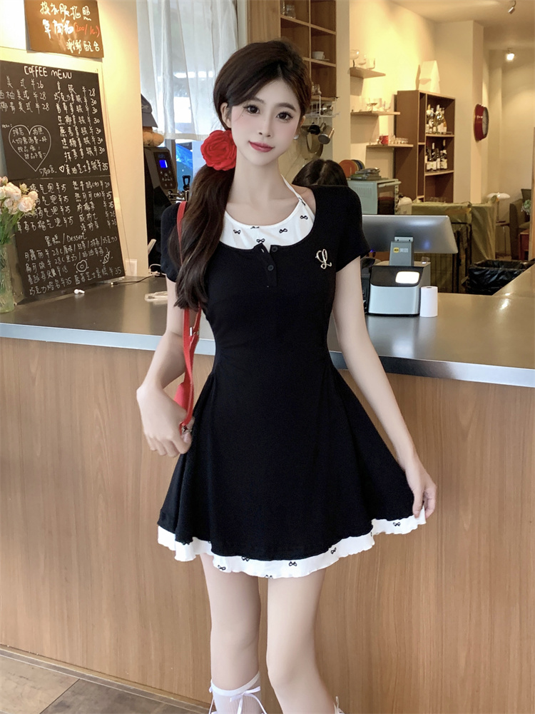 1713904470976_737288.jpg Summer Preppy JK Halter Short Dress with Cinched Waist and Slimming Fit
