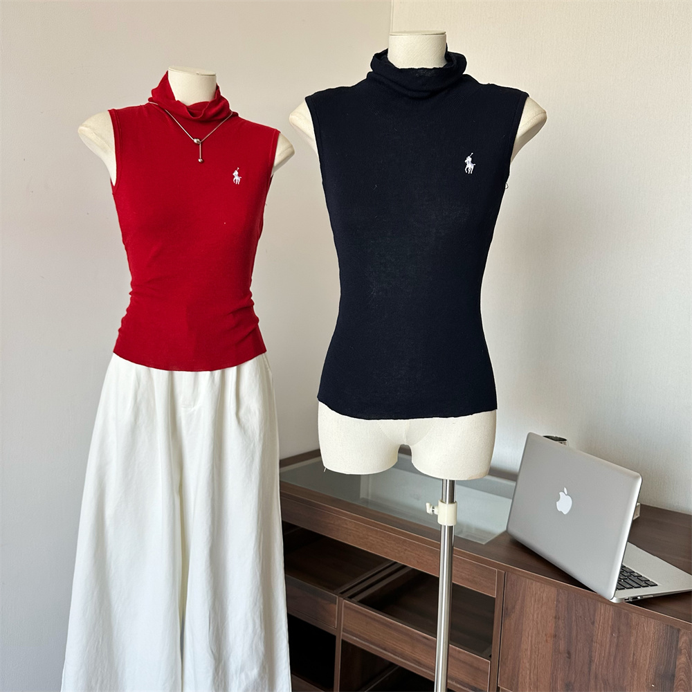 1726452556006_39443.jpg Slimming High Neck Sleeveless Knit Top Minimal Commuter Style