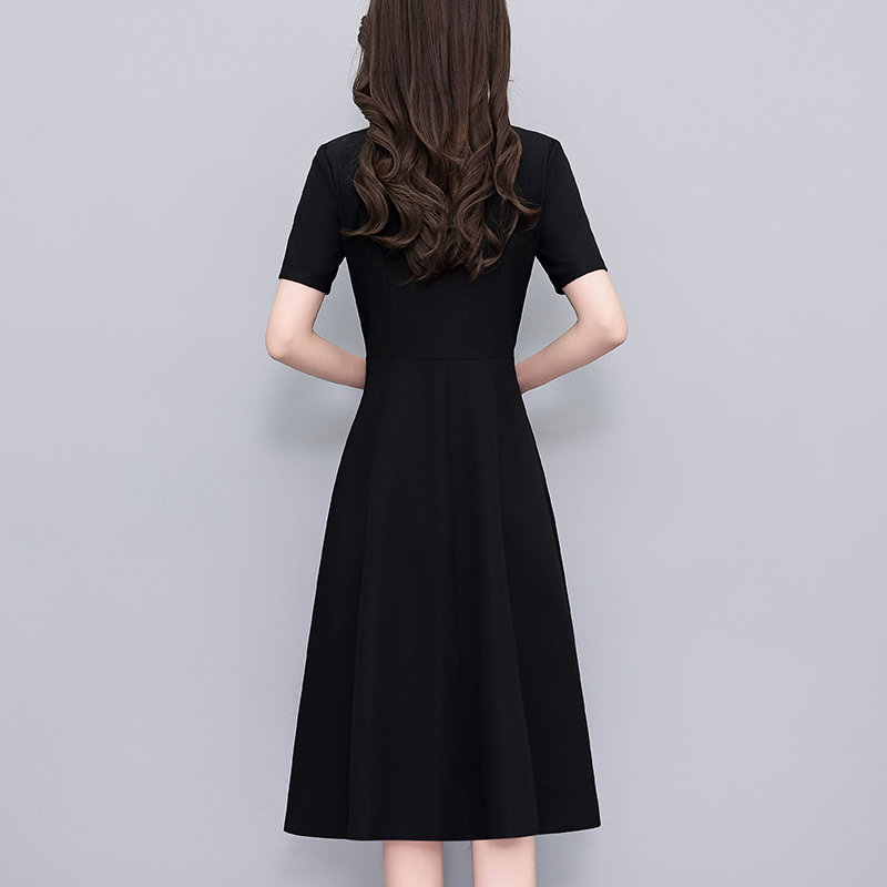1773295816619_J61wtD.jpg Black A-Line Midi Dress Short Sleeve Plus Size Summer 2026