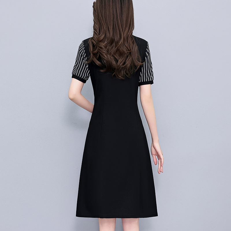 1773324966969_82DVMO.jpg Plus Size Striped Patchwork Illusion Two-Piece Short Sleeve Dress Summer 2026
