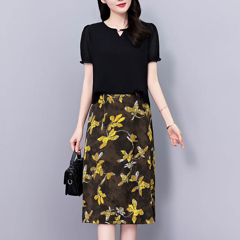 1773370052969_ougow5.jpg Plus Size Women's Short Sleeve A-Line Midi Dress Summer Party Wear