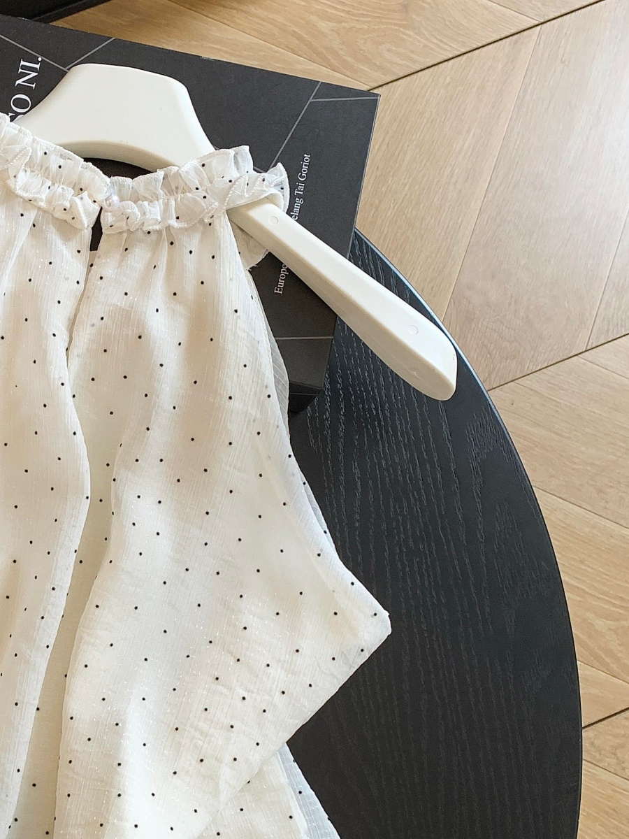 1782308381658_IJLuq9.jpg French Sweet 3D Floral Polka Dot Halter Top Women Summer Vacation Loose Fit