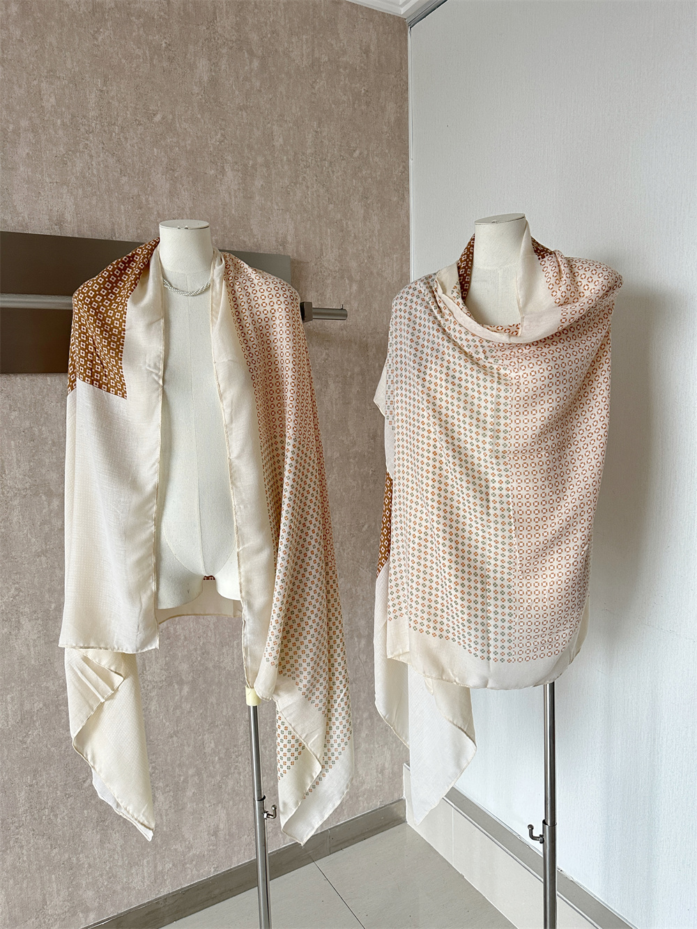 1787369708099_7qmOIE.jpg Women's Korean Style Scarf Shawl Dual-Use Thin Cotton Linen Outer Wrap Travel Gauze Scarf for Autumn Winter Spring