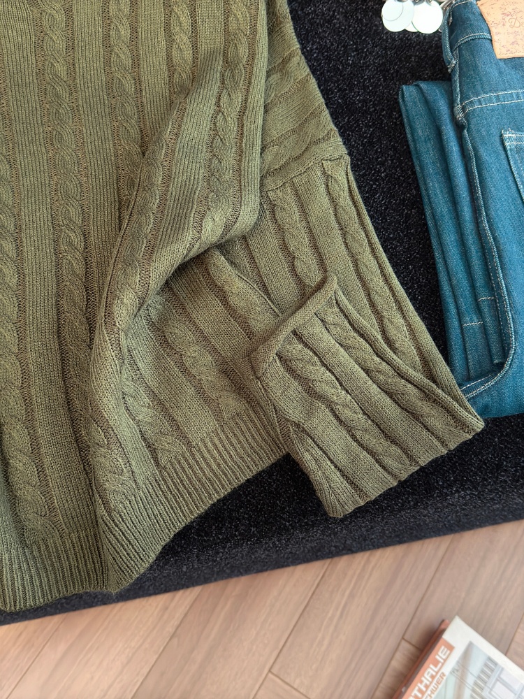 1788796535386_I4XD93.jpg Retro Green Knit Top Women's New Hong Kong Style Loose Sweater
